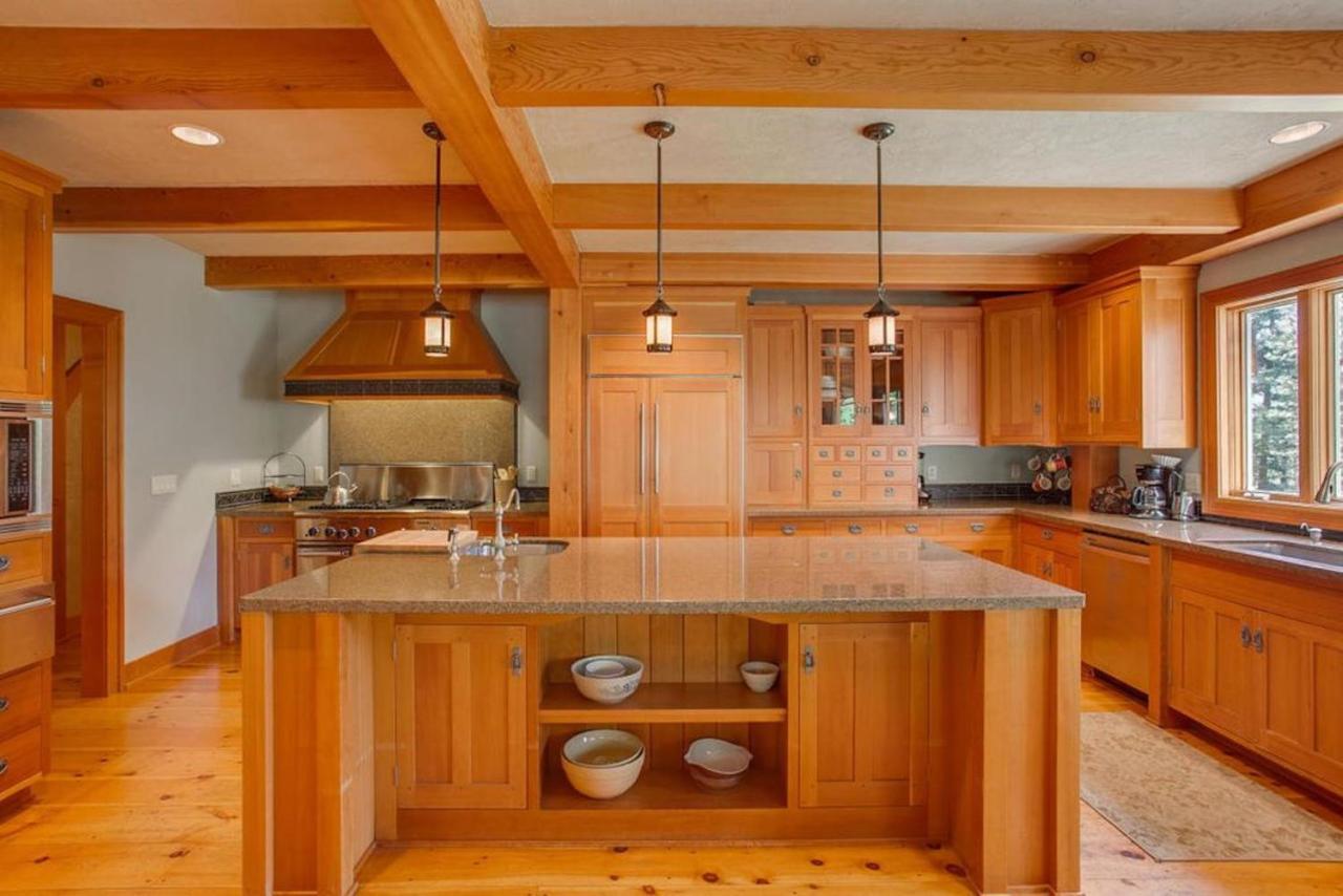 Snowgrass Lodge - River, Mountain Views & Hot Tub Leavenworth Exterior photo